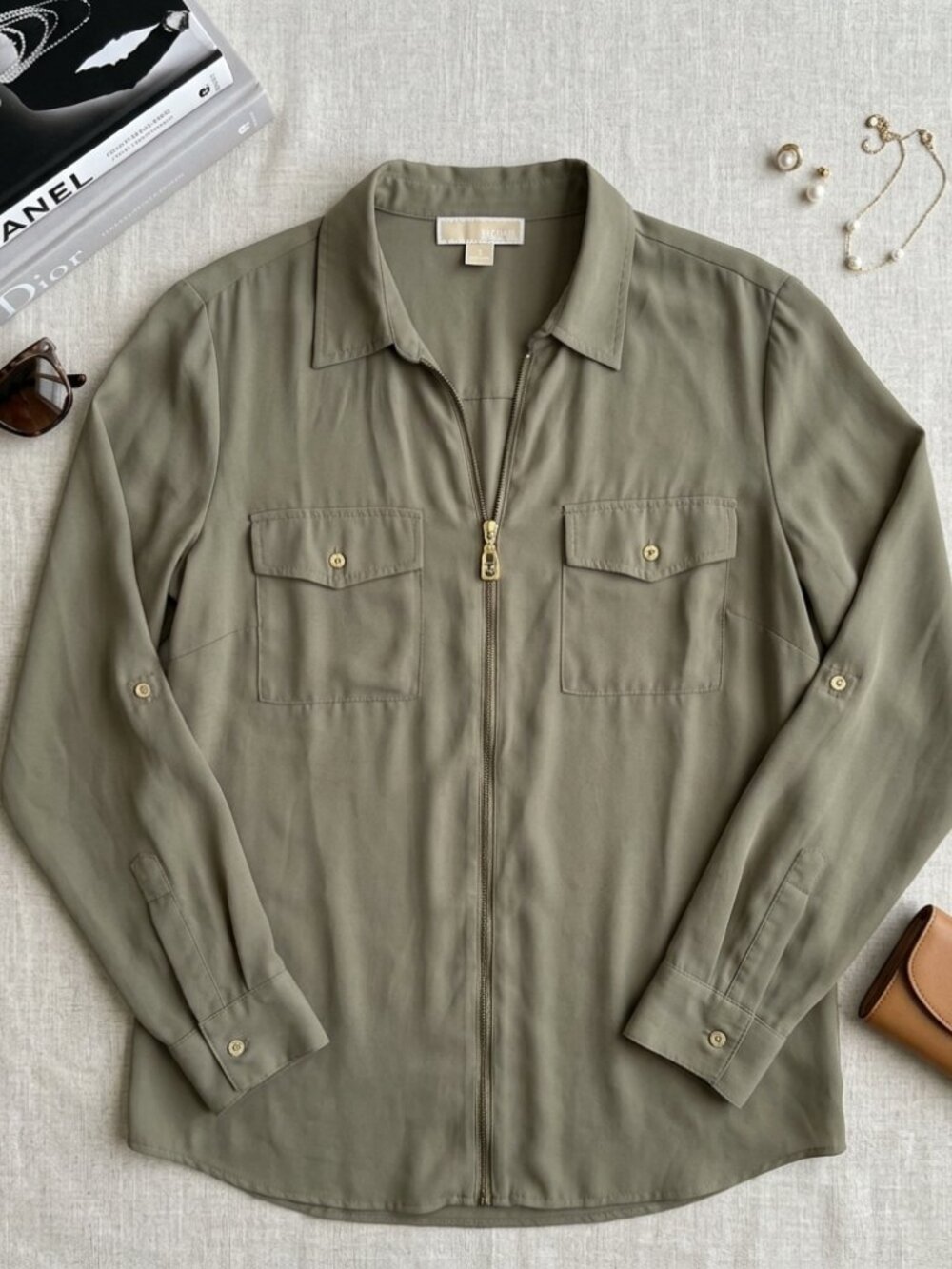 Michael Kors Women's 2X Plus Sage Olive Long Sleeve Shirt Roll Tag Sleeves Gold